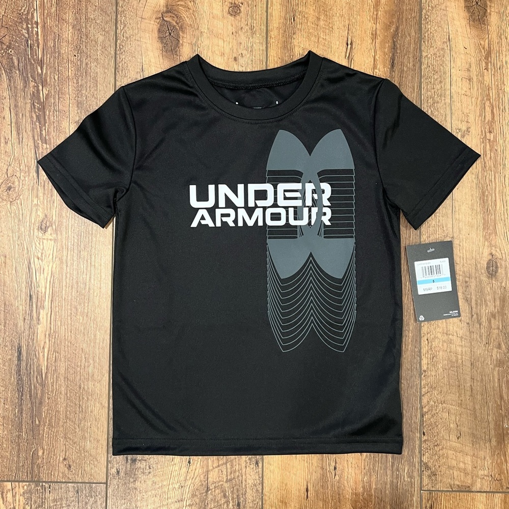 NWT Under Armour T-Shirt, Size 5